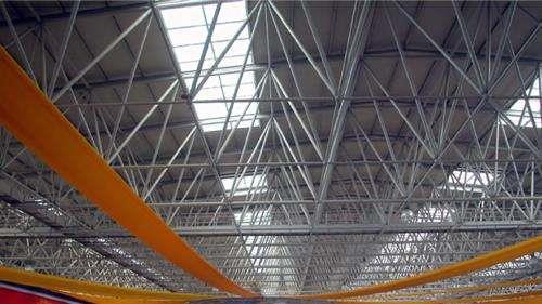 卫辉盘点螺栓球网架构件施工前的检验工作